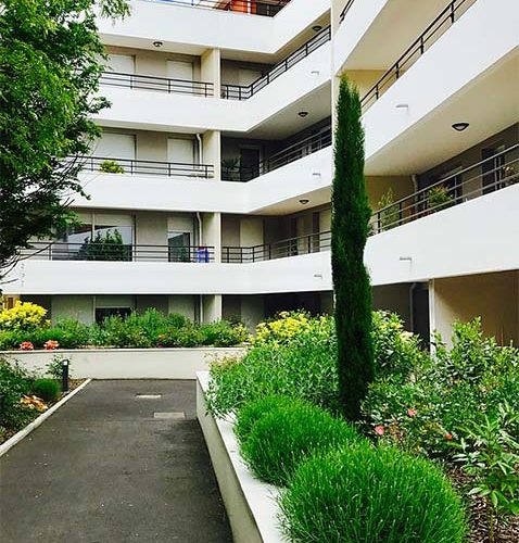 Création végétal puis entretien des espaces verts Clermont-Ferrand